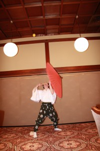 豊来家大二朗　傘まわし３